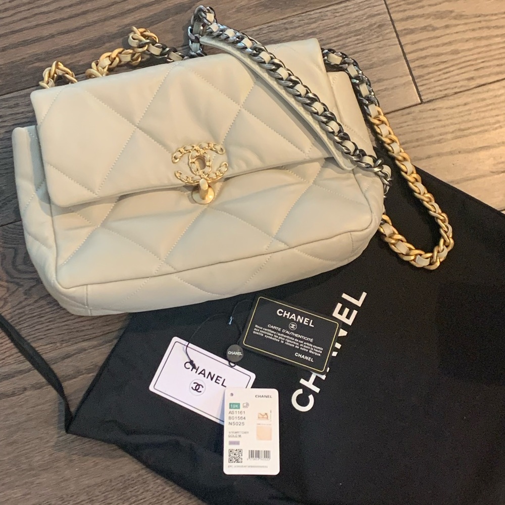 Chanel 19 large bag.  Leather.  Bone color